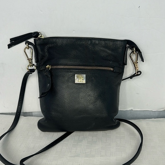 Kooba Crossbody Pebbled Textured Black Leather - Picture 1 of 9